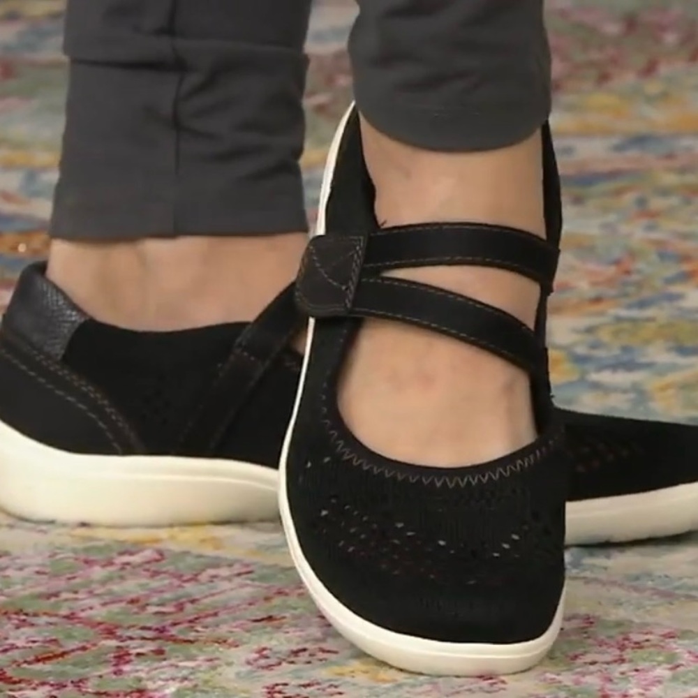 Earth Origins Black Mary Jane Flats with White Soles